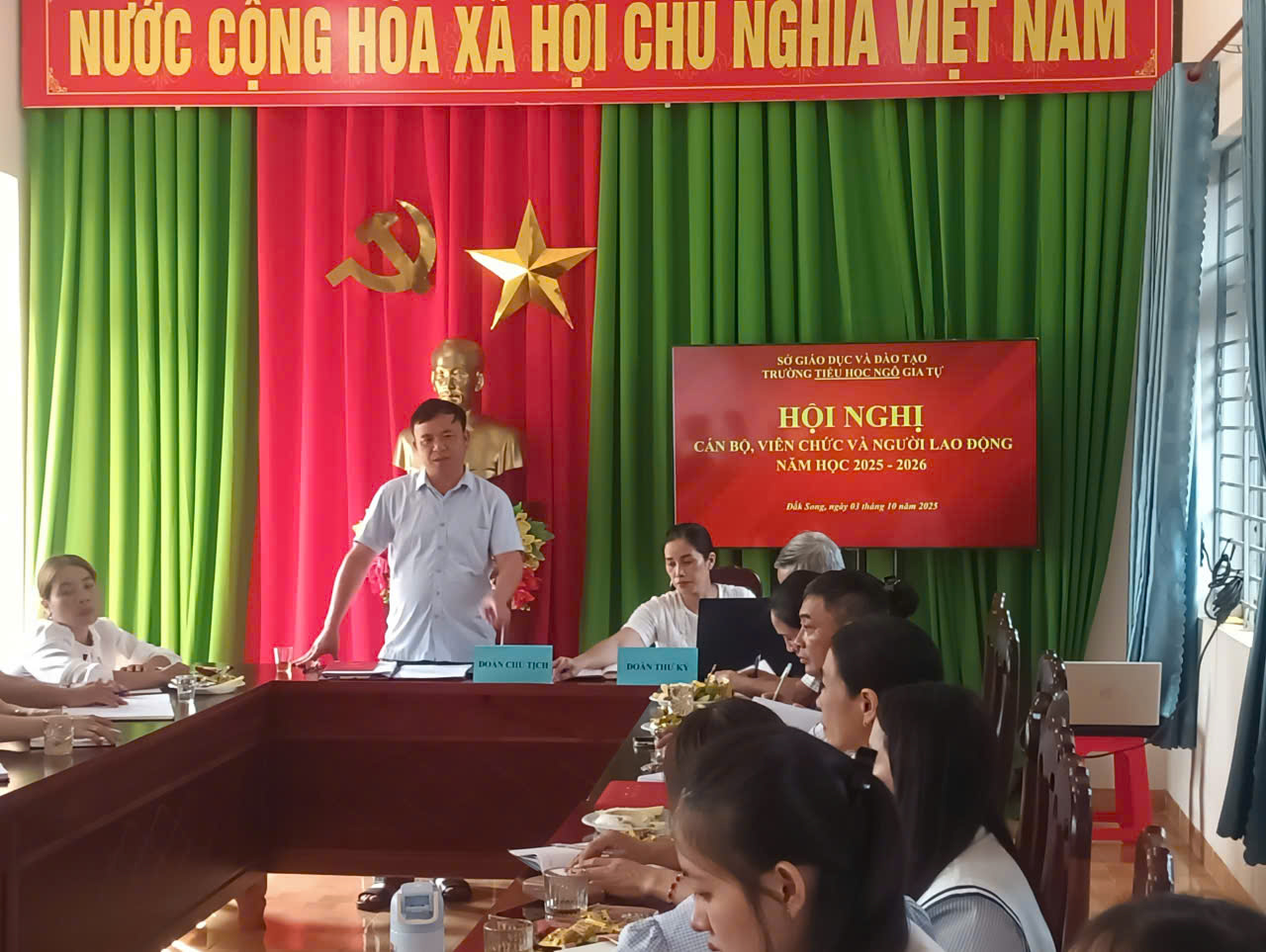 HỘI NGHỊ CÁN BỘ, VIÊN CHỨC VÀ NGƯỜI LAO ĐỘNG NĂM HỌC 2025 – 2026 TRƯỜNG TH NGÔ GIA TỰ HỘI NGHỊ CÁN BỘ, VIÊN CHỨC VÀ NGƯỜI LAO ĐỘNG NĂM HỌC 2025 – 2026 TRƯỜNG TH NGÔ GIA TỰ